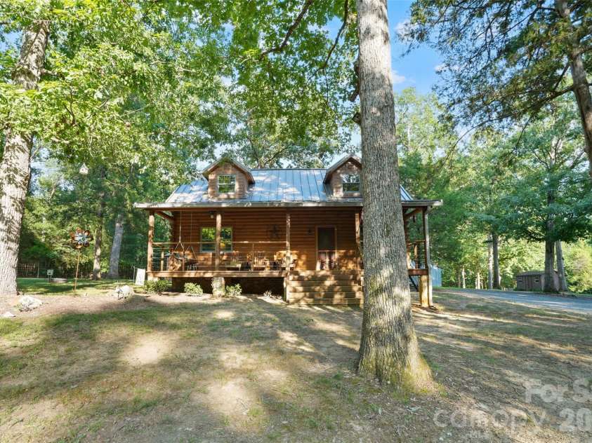11626 Brief Road, Charlotte, NC 28227.  MLS# CAR4418942, YatesRealty ID 47193. 