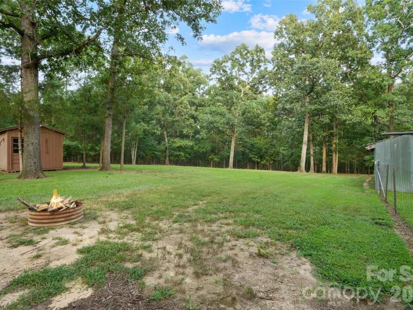 11626 Brief Road, Charlotte, NC 28227.  MLS# CAR4418942, YatesRealty ID 47193. 