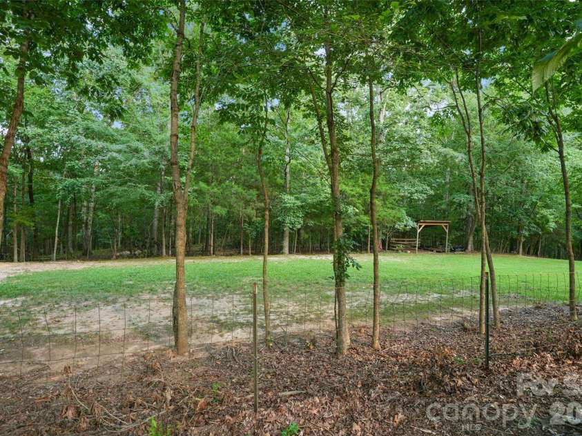 11626 Brief Road, Charlotte, NC 28227.  MLS# CAR4418942, YatesRealty ID 47193. 