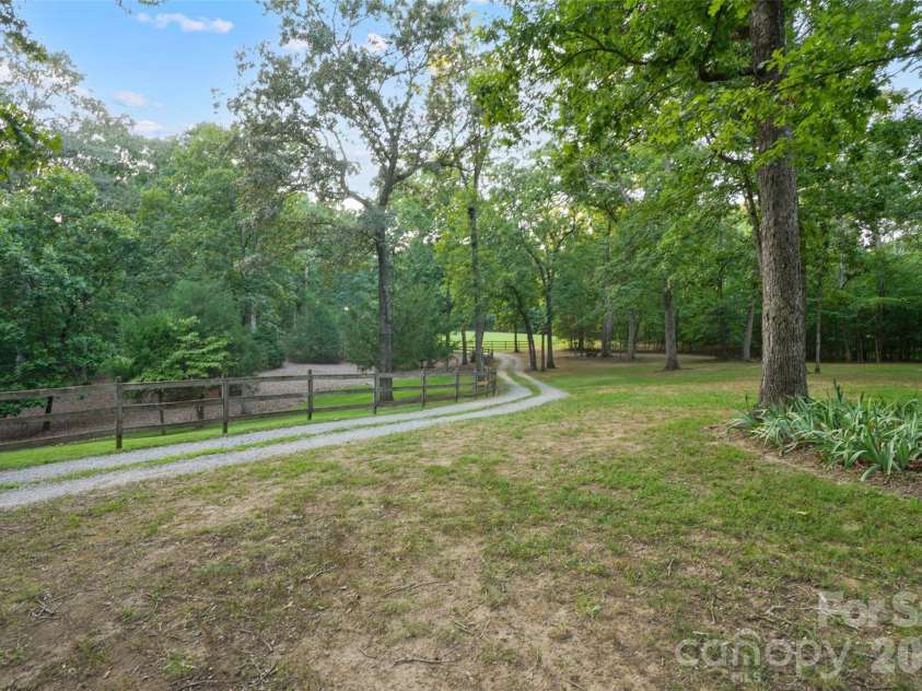 11626 Brief Road, Charlotte, NC 28227.  MLS# CAR4418942, YatesRealty ID 47193. 
