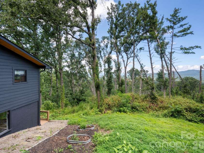 58 Teaberry Lane, Weaverville, NC 28787.  MLS# CAR4407339, YatesRealty ID 47195. 