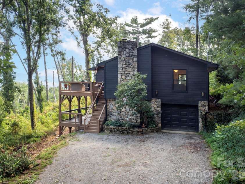 58 Teaberry Lane, Weaverville, NC 28787.  MLS# CAR4407339, YatesRealty ID 47195. 