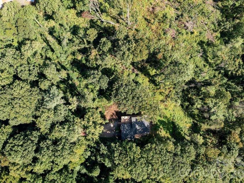 58 Teaberry Lane, Weaverville, NC 28787.  MLS# CAR4407339, YatesRealty ID 47195. 
