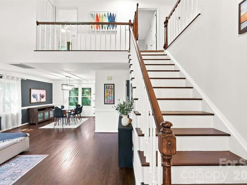 6813 Wolf Run Drive, Charlotte, NC 28277.  MLS# CAR4414287, YatesRealty ID 47197. 