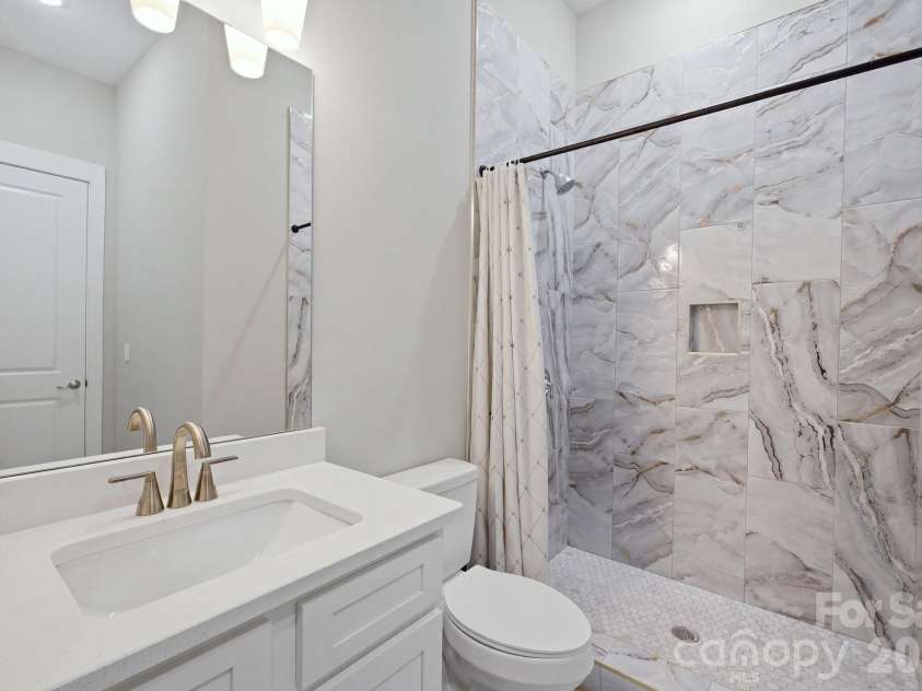 6021 Monticello Drive, Concord, NC 28027.  MLS# CAR4418703, YatesRealty ID 47198. Additional full bath