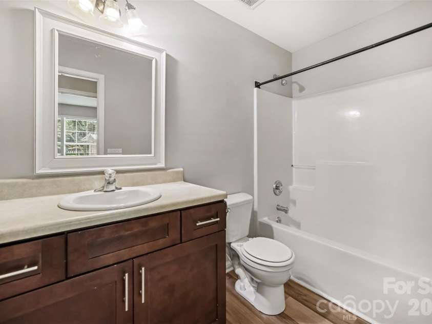 1356 Copper Creek Lane, Fort Mill, SC 29715.  MLS# CAR4418757, YatesRealty ID 47199. Bathroom 2