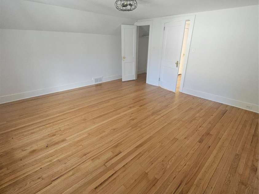 634 Rutherford Road, Marion, NC 28752.  MLS# CAR4240632, YatesRealty ID 4720. Upstairs Middle BR