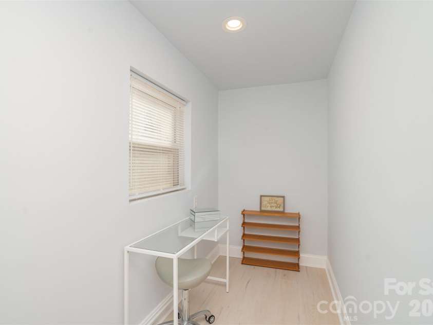 925 Dunlap Roddey Road, Rock Hill, SC 29730.  MLS# CAR4417580, YatesRealty ID 47203. 