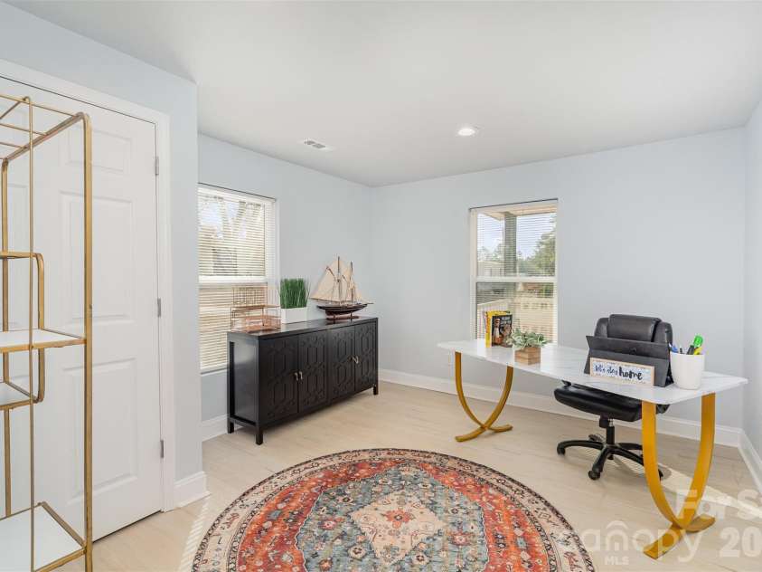 925 Dunlap Roddey Road, Rock Hill, SC 29730.  MLS# CAR4417580, YatesRealty ID 47203. 