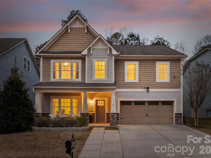 2145 Bluebell Way, Tega Cay, SC 29708.  MLS# CAR4354190, YatesRealty ID 4721. 