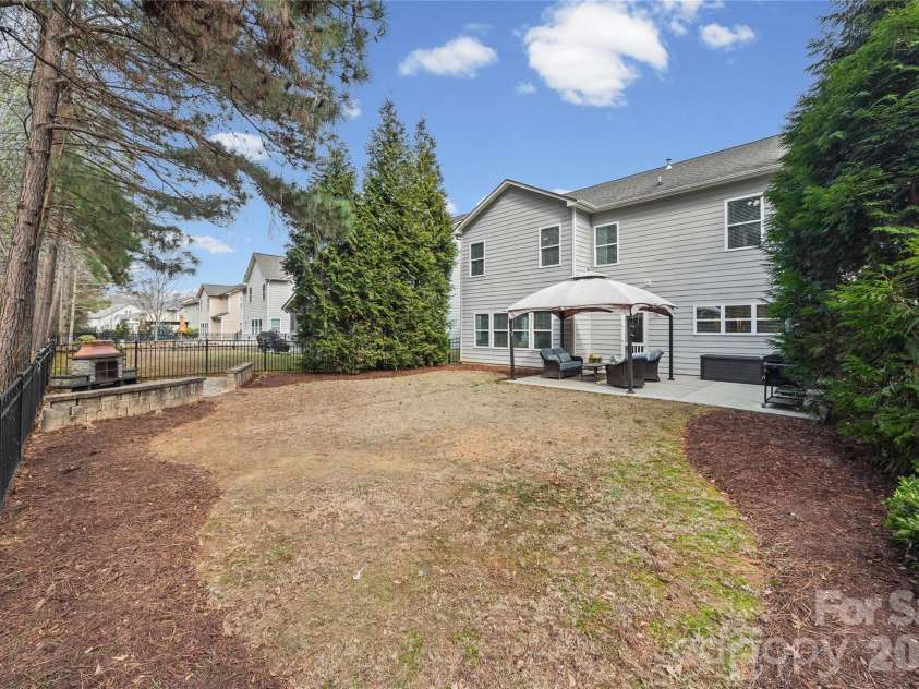2145 Bluebell Way, Tega Cay, SC 29708.  MLS# CAR4354190, YatesRealty ID 4721. 