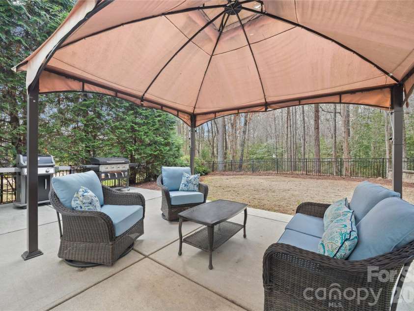 2145 Bluebell Way, Tega Cay, SC 29708.  MLS# CAR4354190, YatesRealty ID 4721. 