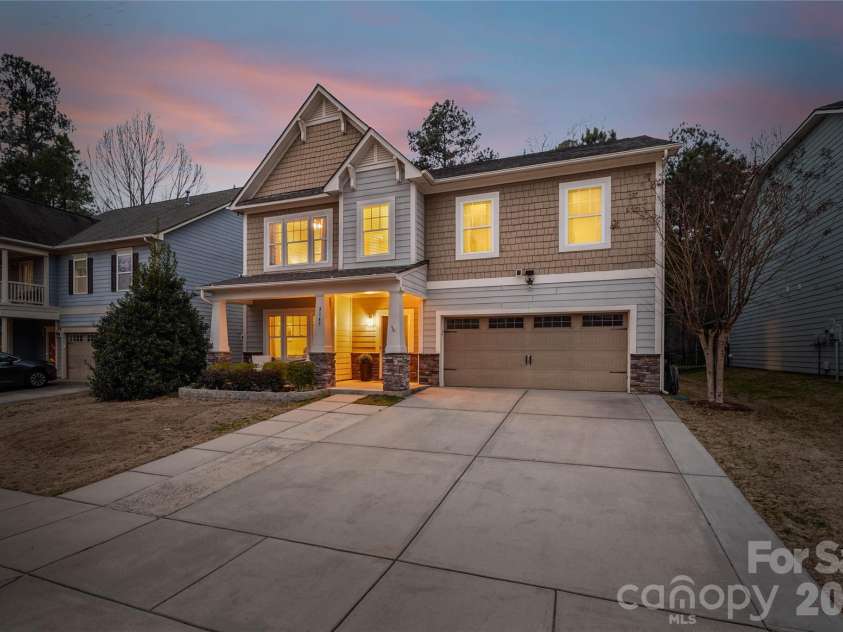2145 Bluebell Way, Tega Cay, SC 29708.  MLS# CAR4354190, YatesRealty ID 4721. 