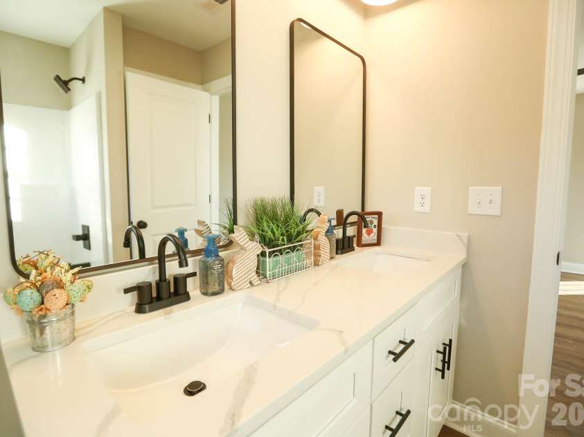 2653 Brady Avenue, Kannapolis, NC 28083.  MLS# CAR4302334, YatesRealty ID 4721. 