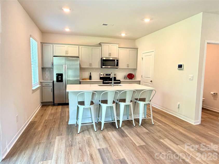 350 Brinkley Drive, Kings Mountain, NC 28086.  MLS# CAR4416418, YatesRealty ID 47213. 