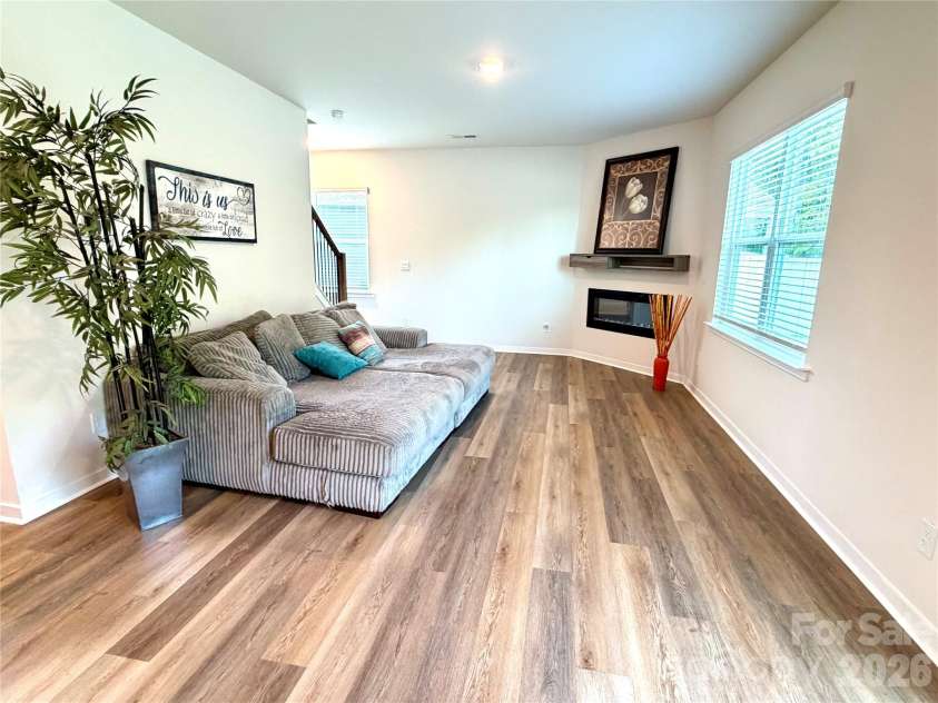 350 Brinkley Drive, Kings Mountain, NC 28086.  MLS# CAR4416418, YatesRealty ID 47213. 