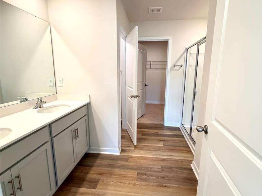 350 Brinkley Drive, Kings Mountain, NC 28086.  MLS# CAR4416418, YatesRealty ID 47213. 
