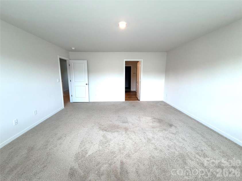 350 Brinkley Drive, Kings Mountain, NC 28086.  MLS# CAR4416418, YatesRealty ID 47213. 