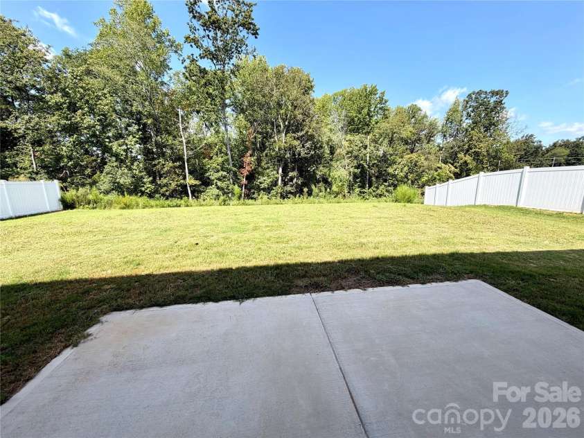 350 Brinkley Drive, Kings Mountain, NC 28086.  MLS# CAR4416418, YatesRealty ID 47213. 