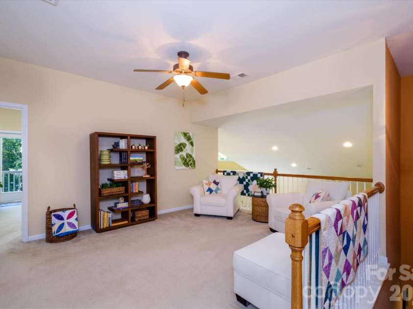 4004 La Crema Drive, Charlotte, NC 28214.  MLS# CAR4409907, YatesRealty ID 47214. 