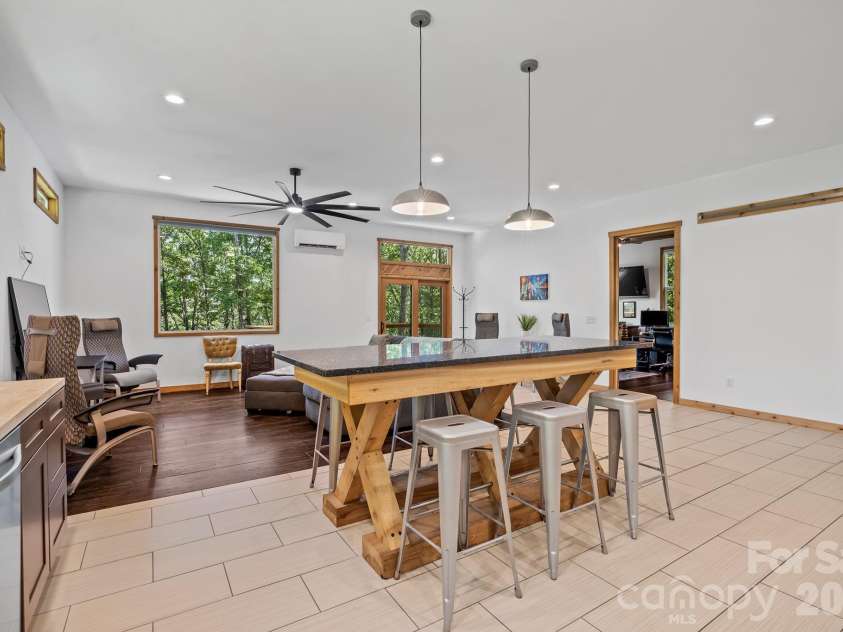 506 Silent Forest Drive, Canton, NC 28716.  MLS# CAR4418578, YatesRealty ID 47217. 