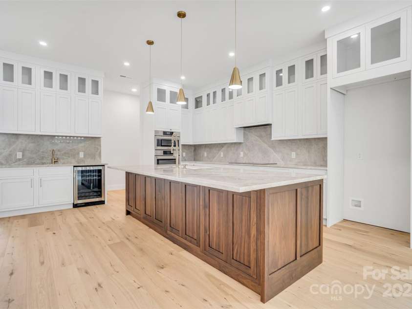 152 Golden Pasture Drive, Fletcher, NC 28732.  MLS# CAR4300478, YatesRealty ID 4722. 
