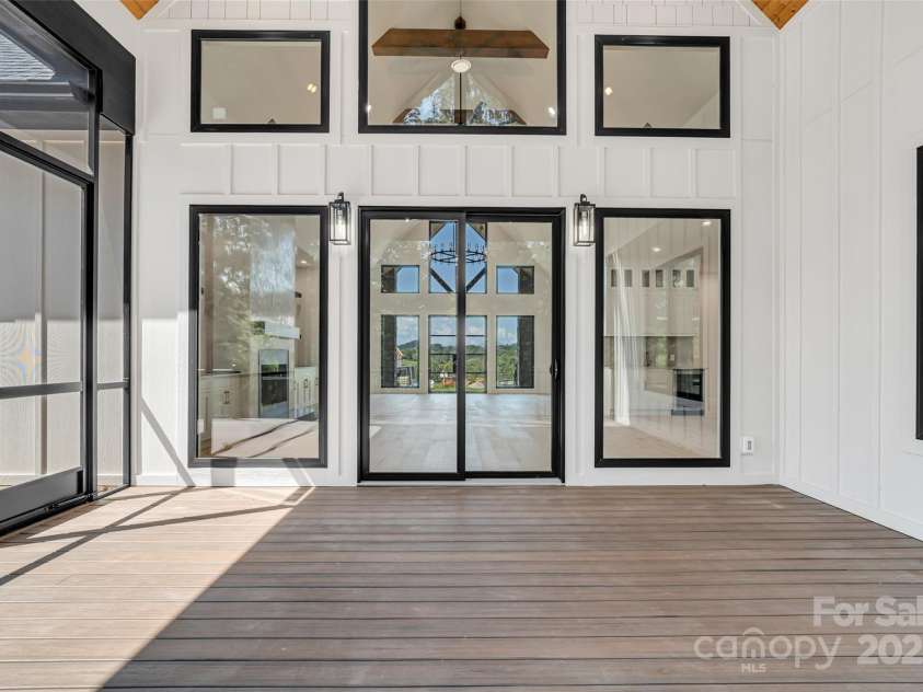 152 Golden Pasture Drive, Fletcher, NC 28732.  MLS# CAR4300478, YatesRealty ID 4722. 