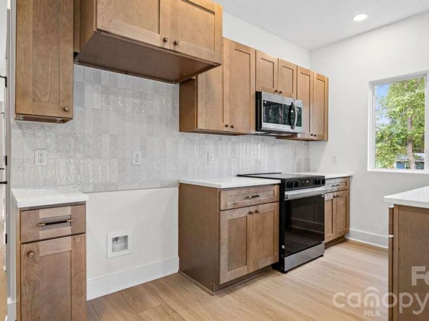 519 Homestead Drive, Gastonia, NC 28056.  MLS# CAR4418421, YatesRealty ID 47221. 