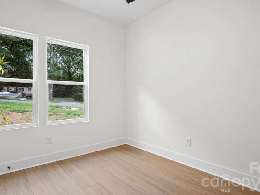 519 Homestead Drive, Gastonia, NC 28056.  MLS# CAR4418421, YatesRealty ID 47221. 