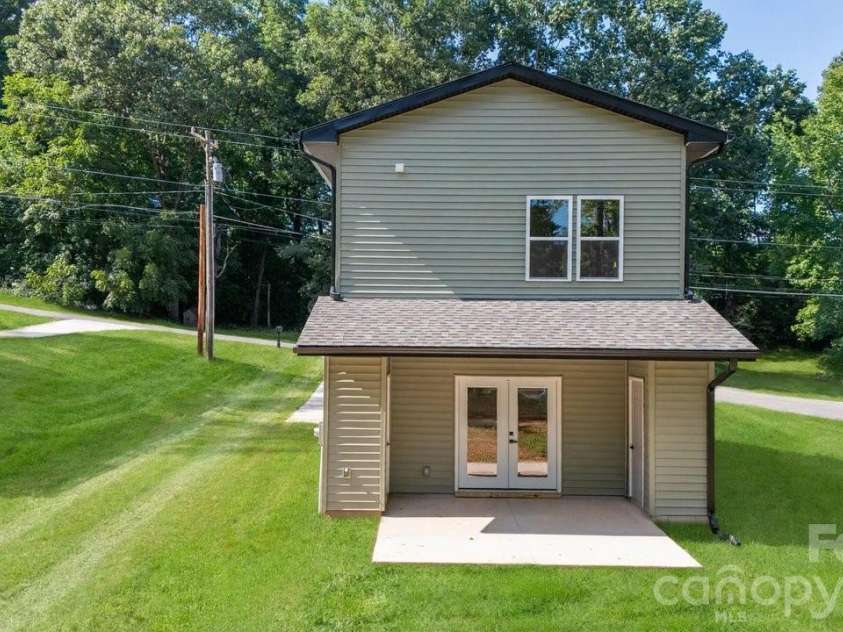 519 Homestead Drive, Gastonia, NC 28056.  MLS# CAR4418421, YatesRealty ID 47221. 