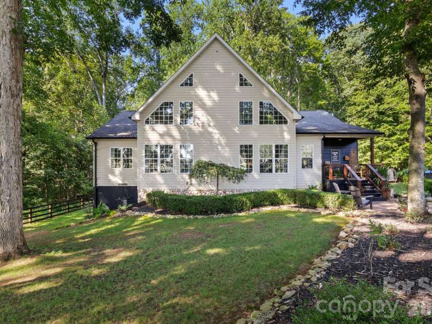 613 Perry Road, Troutman, NC 28166.  MLS# CAR4418970, YatesRealty ID 47223. 