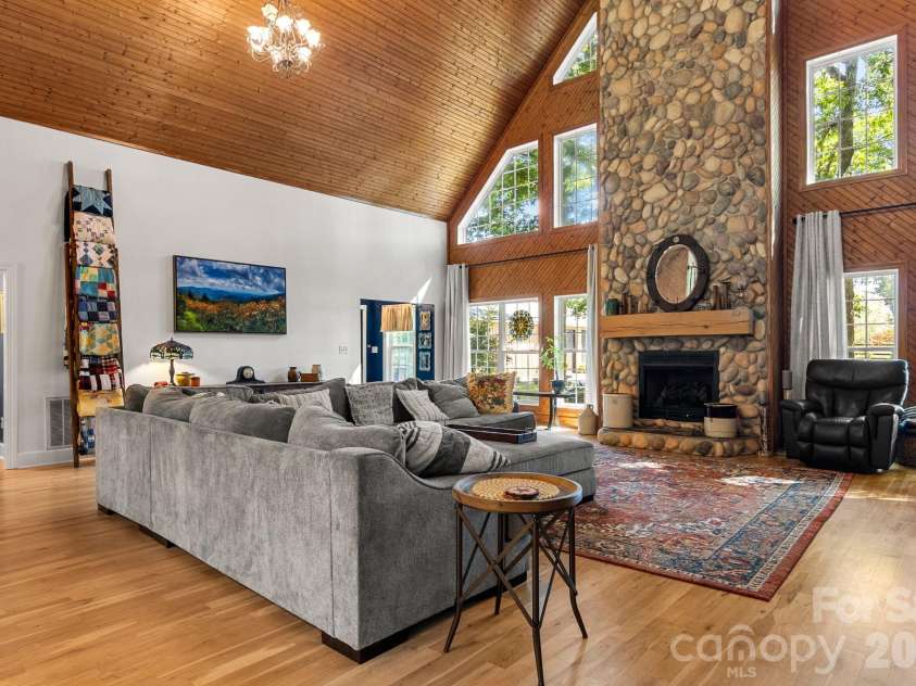613 Perry Road, Troutman, NC 28166.  MLS# CAR4418970, YatesRealty ID 47223. 