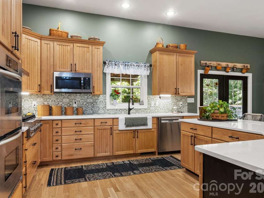 613 Perry Road, Troutman, NC 28166.  MLS# CAR4418970, YatesRealty ID 47223. 