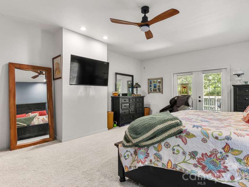 613 Perry Road, Troutman, NC 28166.  MLS# CAR4418970, YatesRealty ID 47223. 