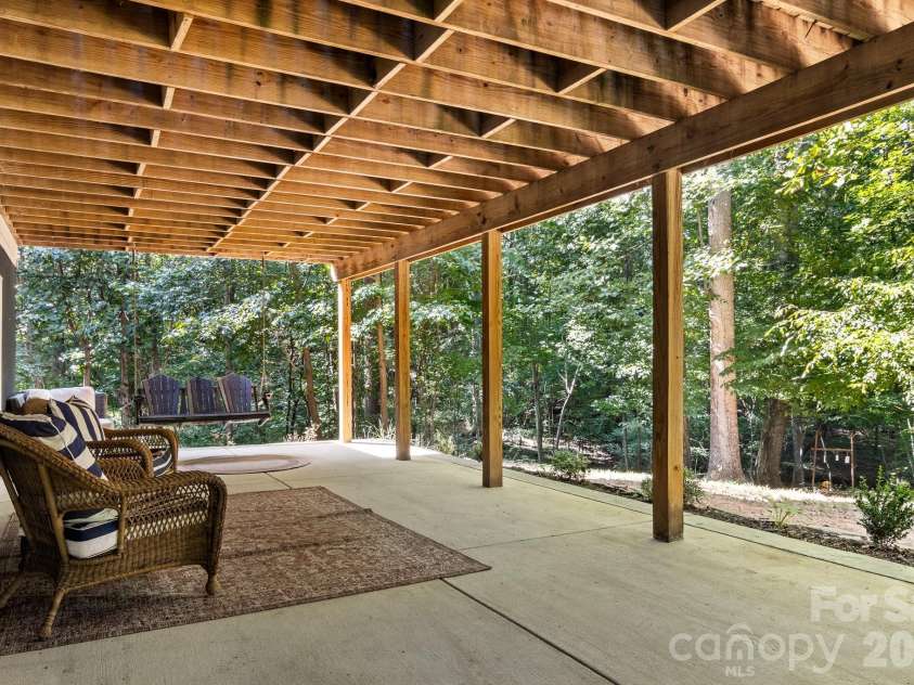 613 Perry Road, Troutman, NC 28166.  MLS# CAR4418970, YatesRealty ID 47223. 