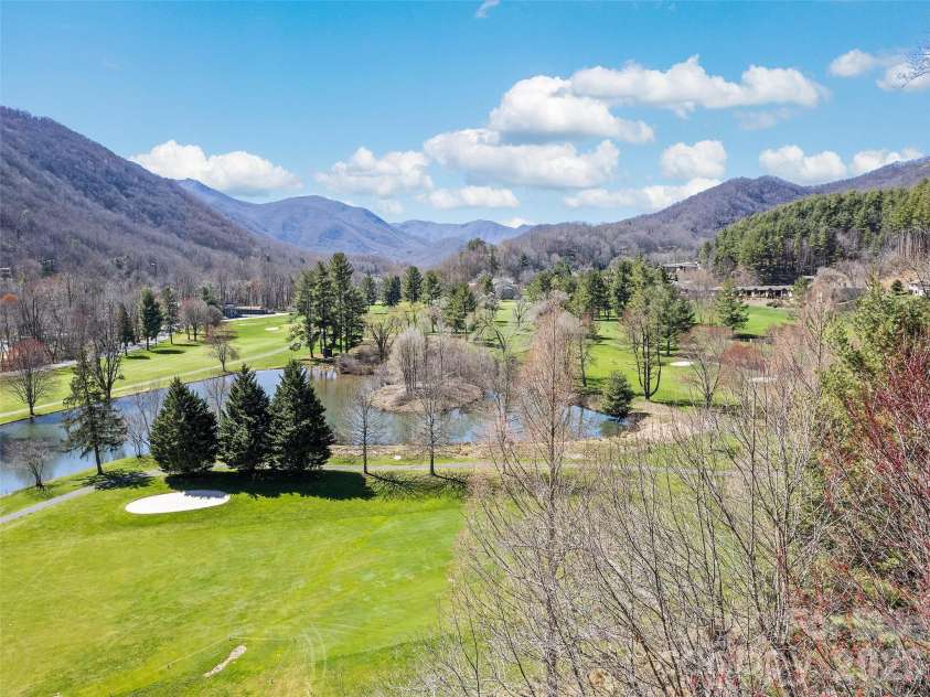 182 Allison Drive, Maggie Valley, NC 28751.  MLS# CAR4418843, YatesRealty ID 47226. 