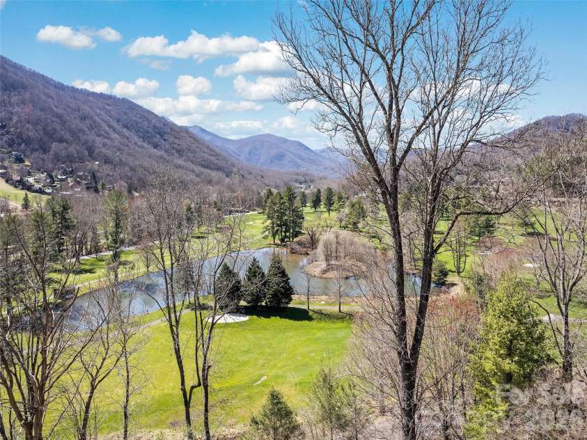 182 Allison Drive, Maggie Valley, NC 28751.  MLS# CAR4418843, YatesRealty ID 47226. 