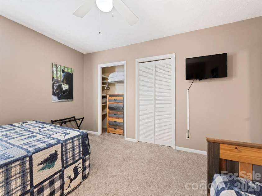 182 Allison Drive, Maggie Valley, NC 28751.  MLS# CAR4418843, YatesRealty ID 47226. 