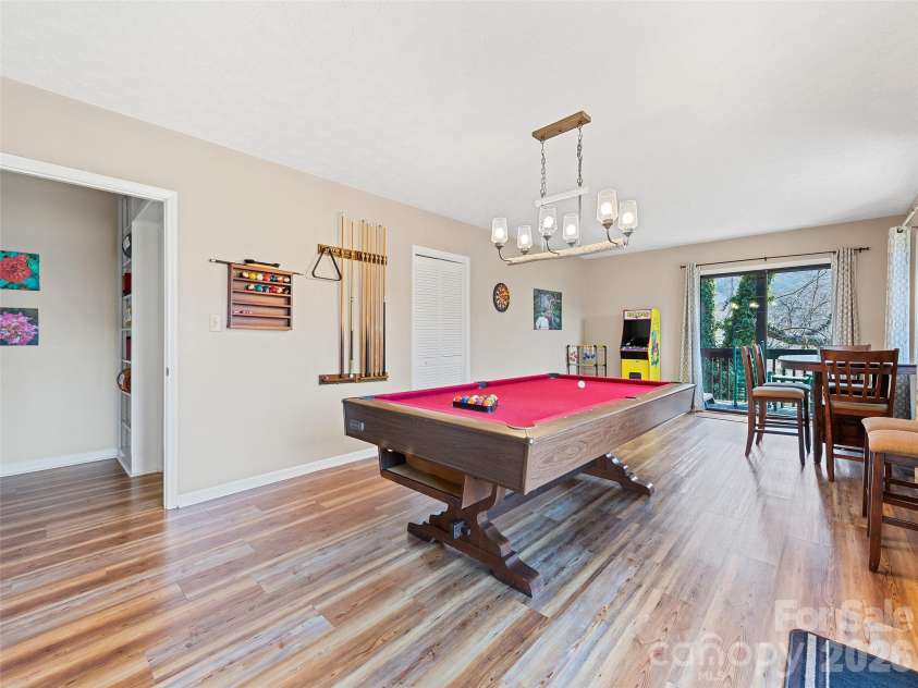 182 Allison Drive, Maggie Valley, NC 28751.  MLS# CAR4418843, YatesRealty ID 47226. 