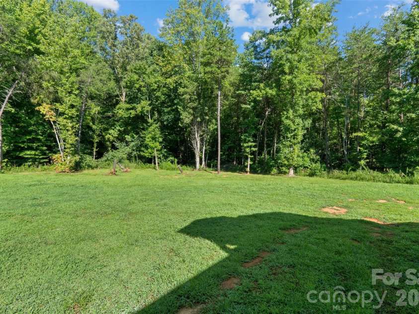 165 Rambler Lane, Blacksburg, SC 29702.  MLS# CAR4418607, YatesRealty ID 47229. Backyard