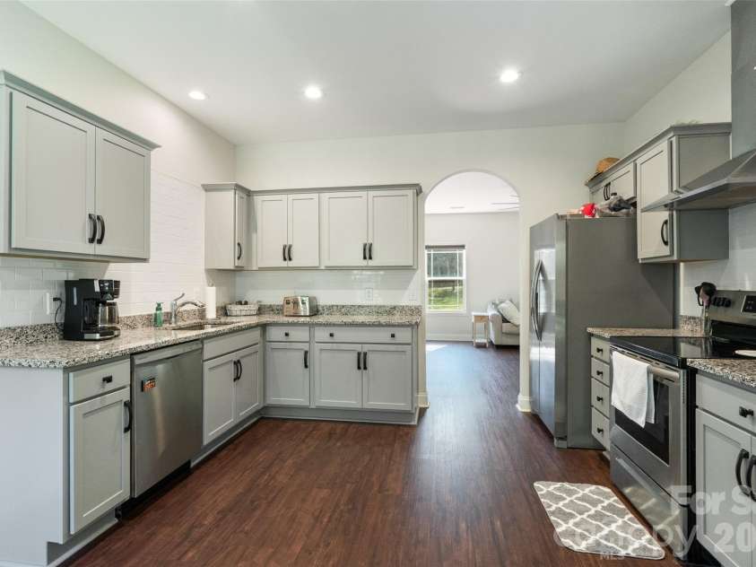 165 Rambler Lane, Blacksburg, SC 29702.  MLS# CAR4418607, YatesRealty ID 47229. Kitchen