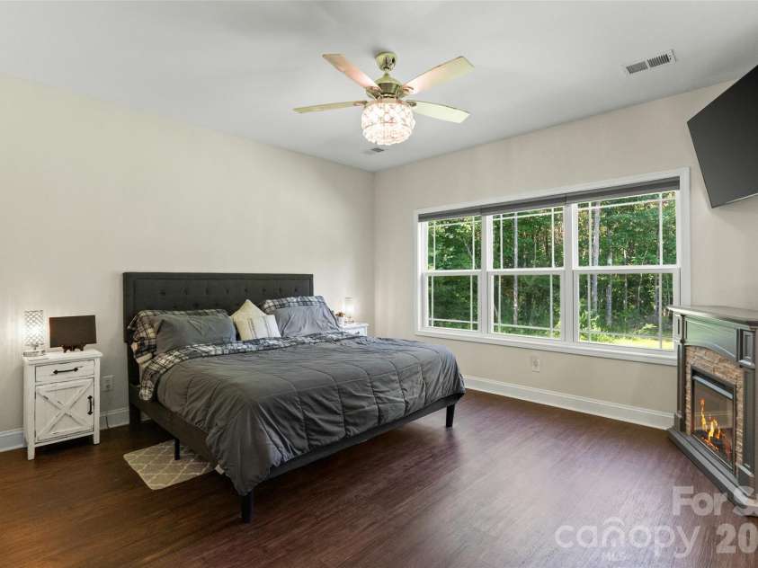165 Rambler Lane, Blacksburg, SC 29702.  MLS# CAR4418607, YatesRealty ID 47229. Primary Bedroom