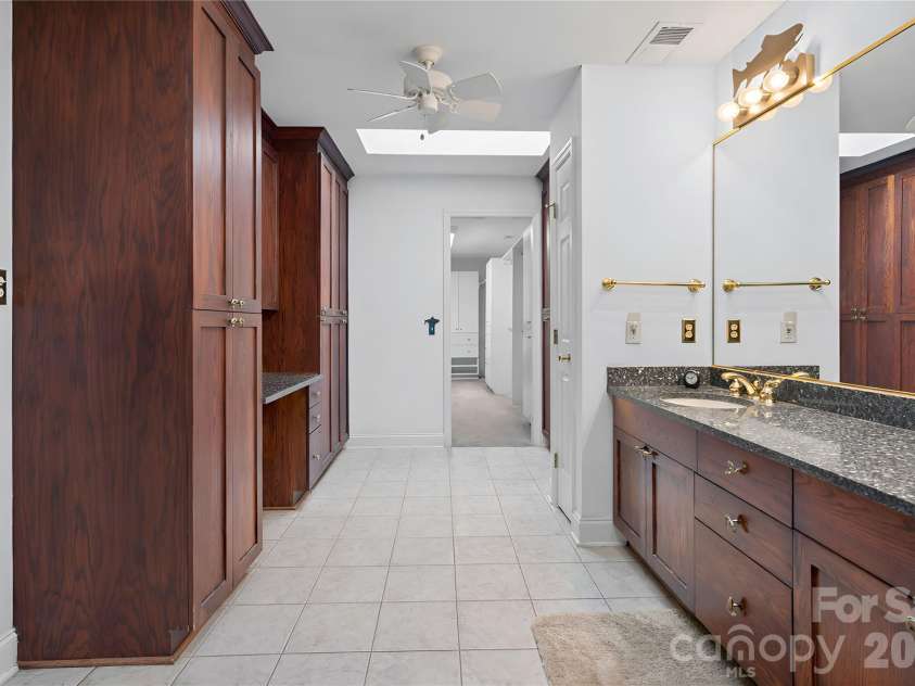 16631 Harbor View Road, Charlotte, NC 28278.  MLS# CAR4345664, YatesRealty ID 4723. 