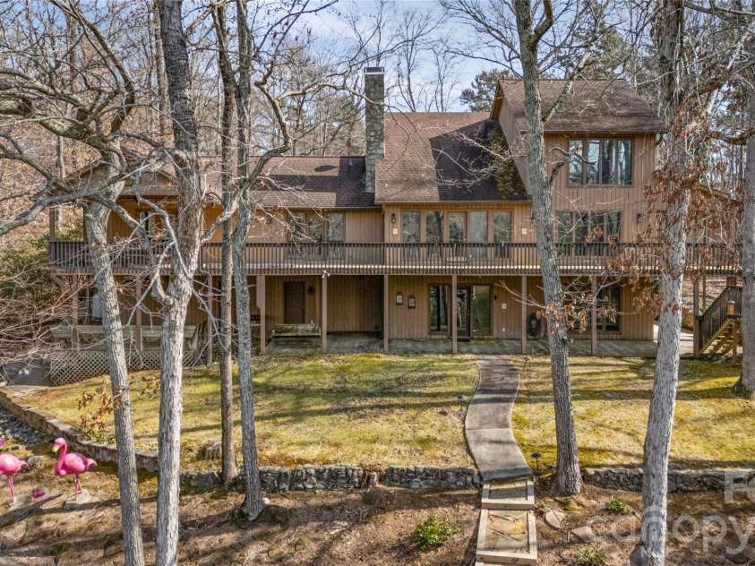 16631 Harbor View Road, Charlotte, NC 28278.  MLS# CAR4345664, YatesRealty ID 4723. 