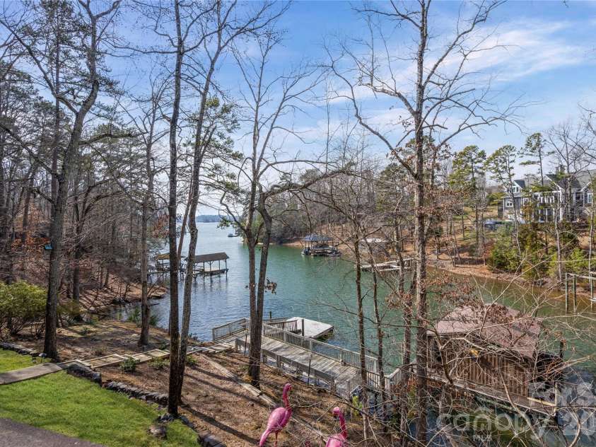 16631 Harbor View Road, Charlotte, NC 28278.  MLS# CAR4345664, YatesRealty ID 4723. 