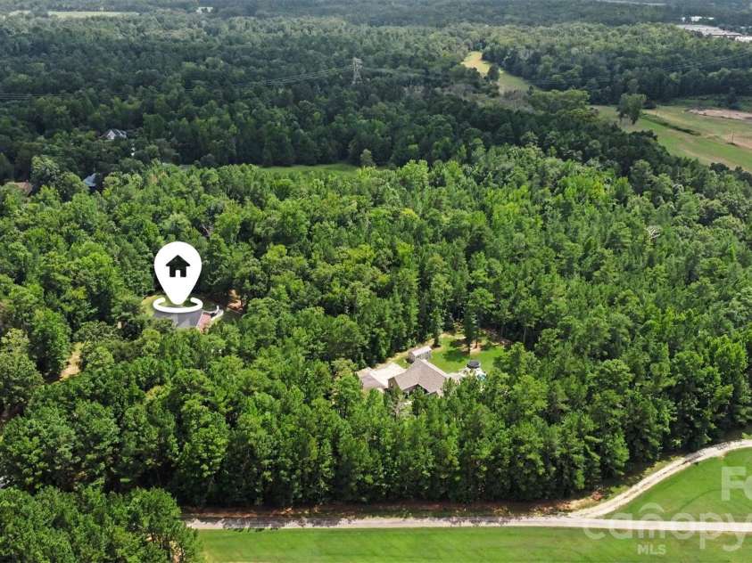 3647 Venetian Way, York, SC 29745.  MLS# CAR4417986, YatesRealty ID 47230. Location-pin aerial