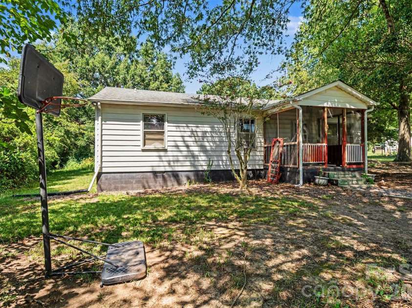 7218 Wolf Pond Road, Monroe, NC 28112.  MLS# CAR4418293, YatesRealty ID 47232. 