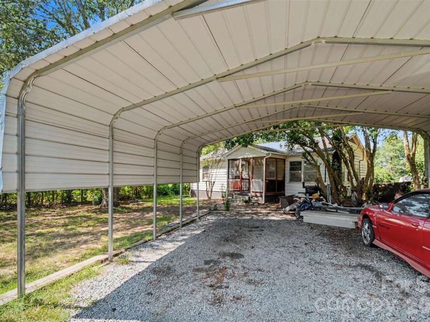 7218 Wolf Pond Road, Monroe, NC 28112.  MLS# CAR4418293, YatesRealty ID 47232. 