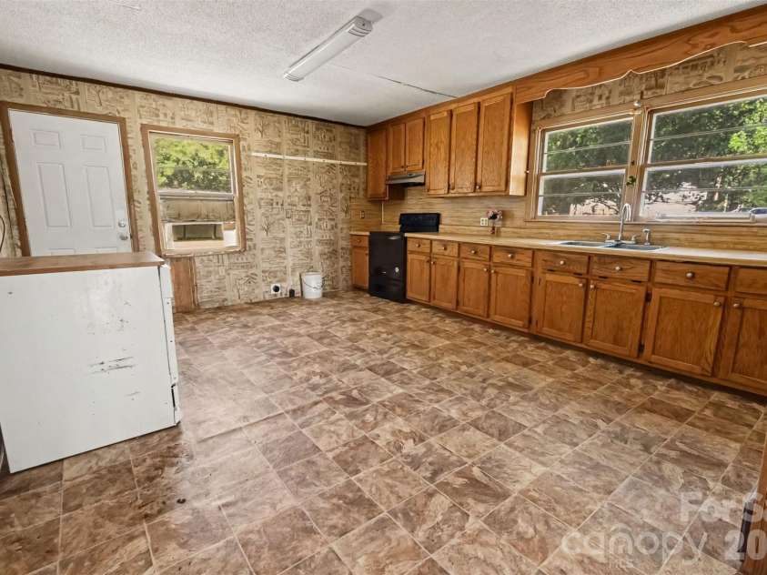 7218 Wolf Pond Road, Monroe, NC 28112.  MLS# CAR4418293, YatesRealty ID 47232. 