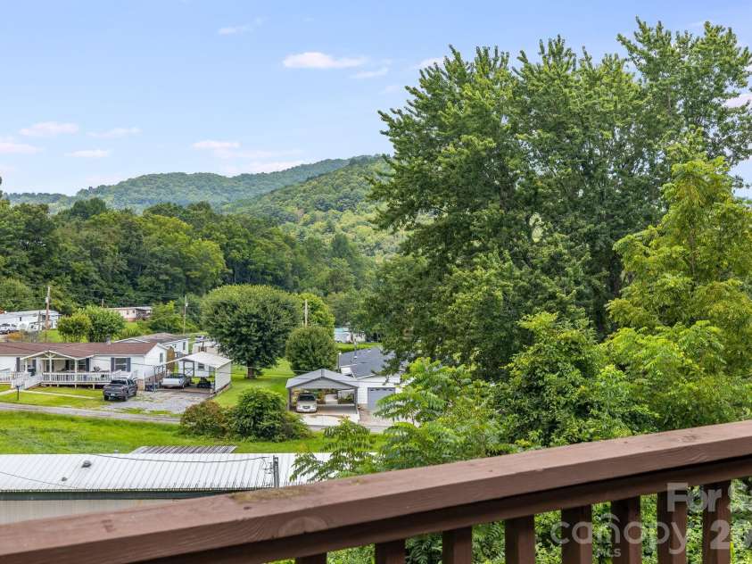 2117 Old Clyde Road, Clyde, NC 28721.  MLS# CAR4418140, YatesRealty ID 47233. 